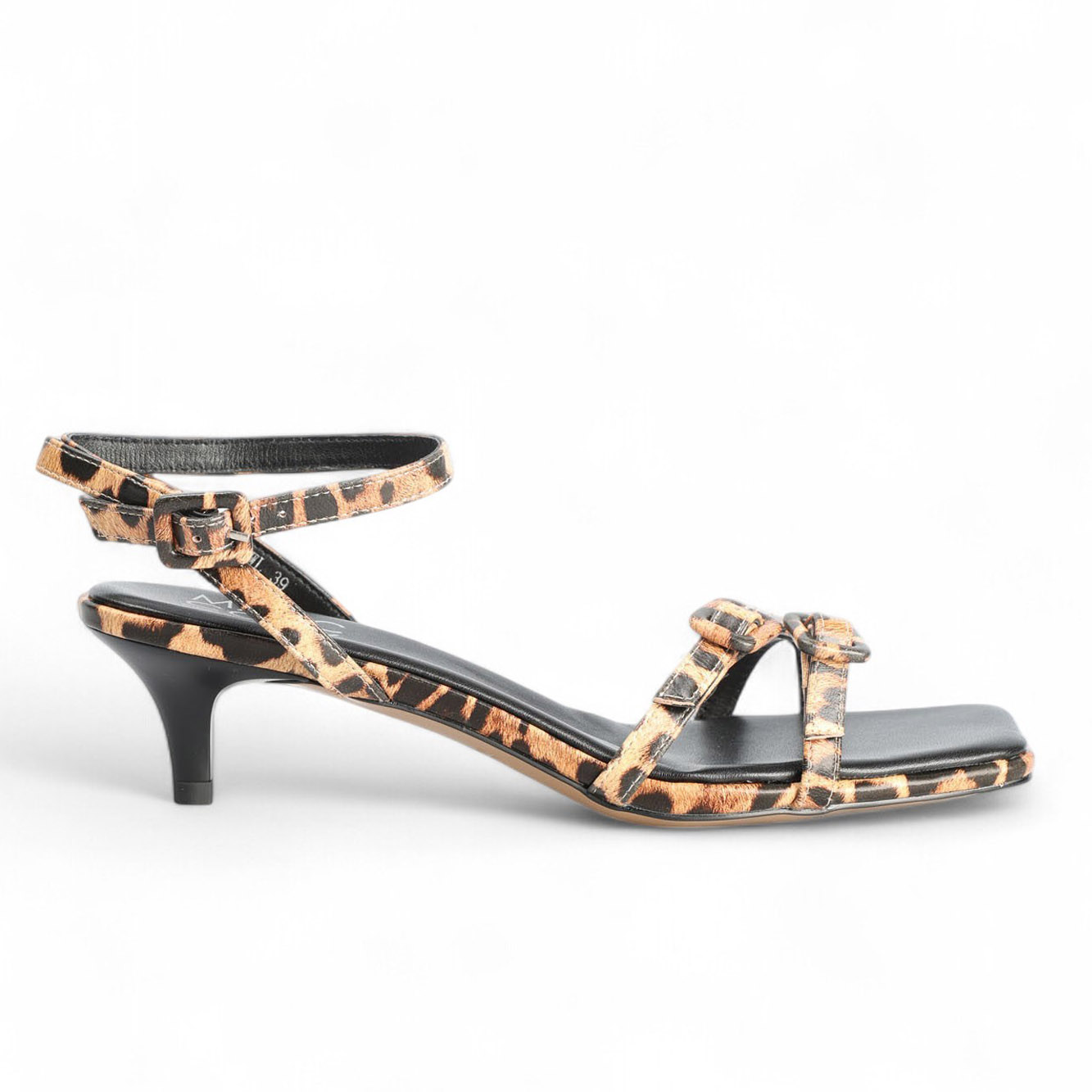 Босоножки Marc Cony