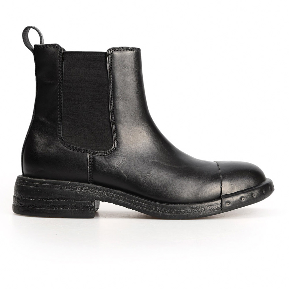 Челси Marc Cony