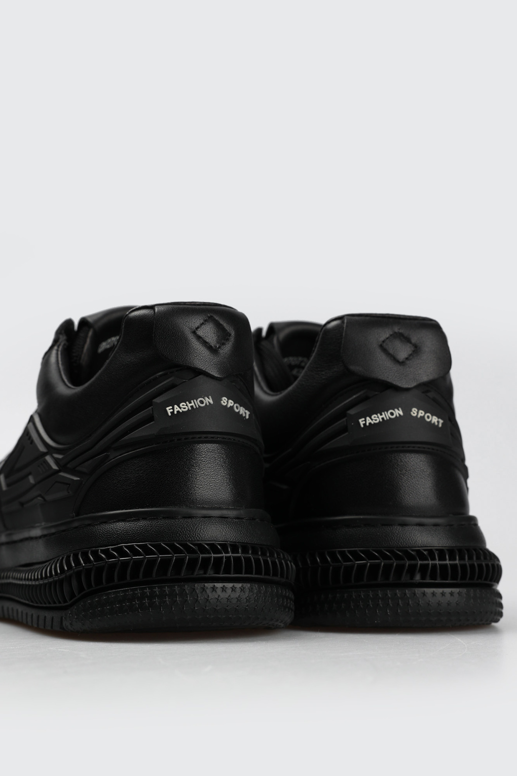 Кроссовки Graciana