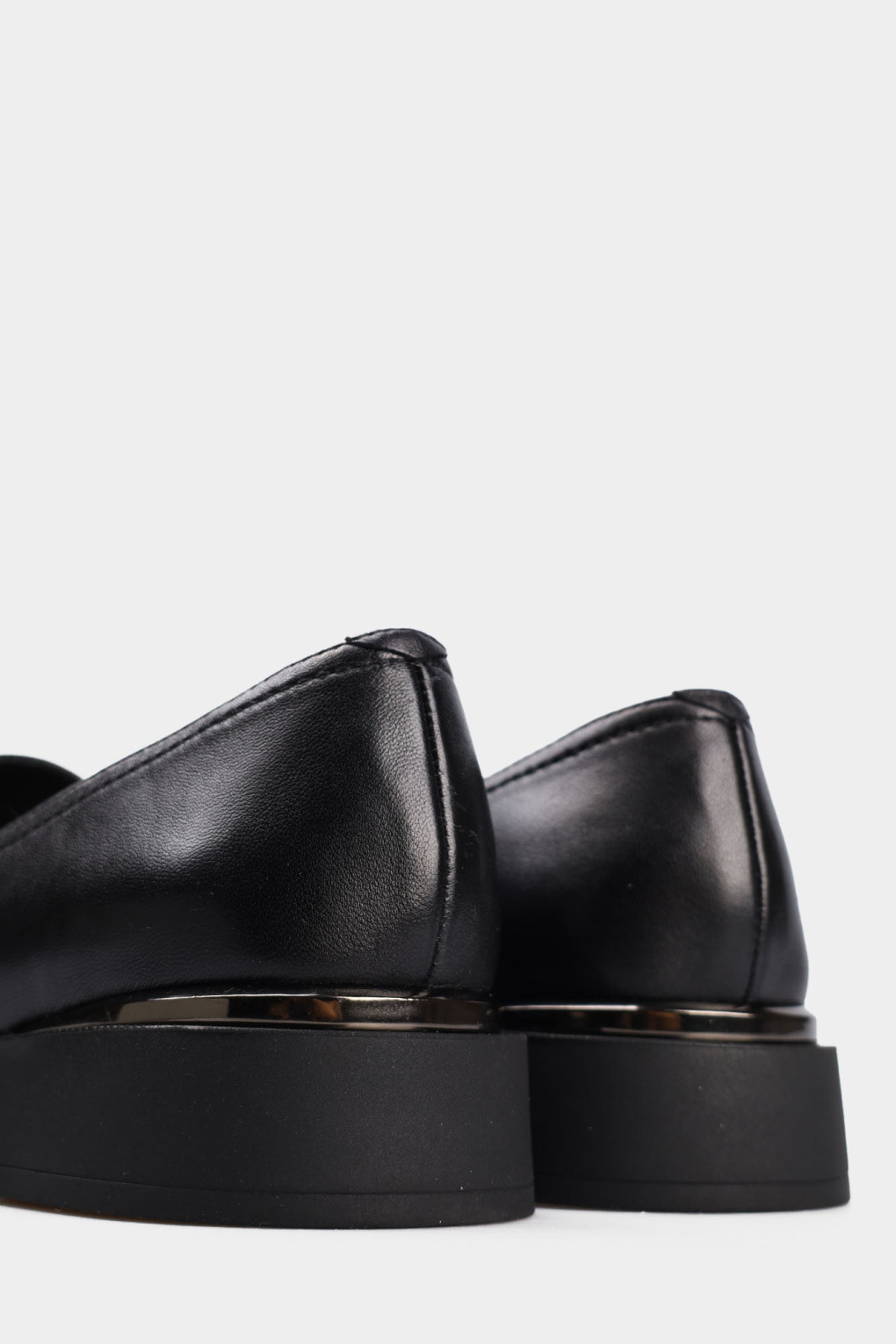 Лоферы Marc Cony