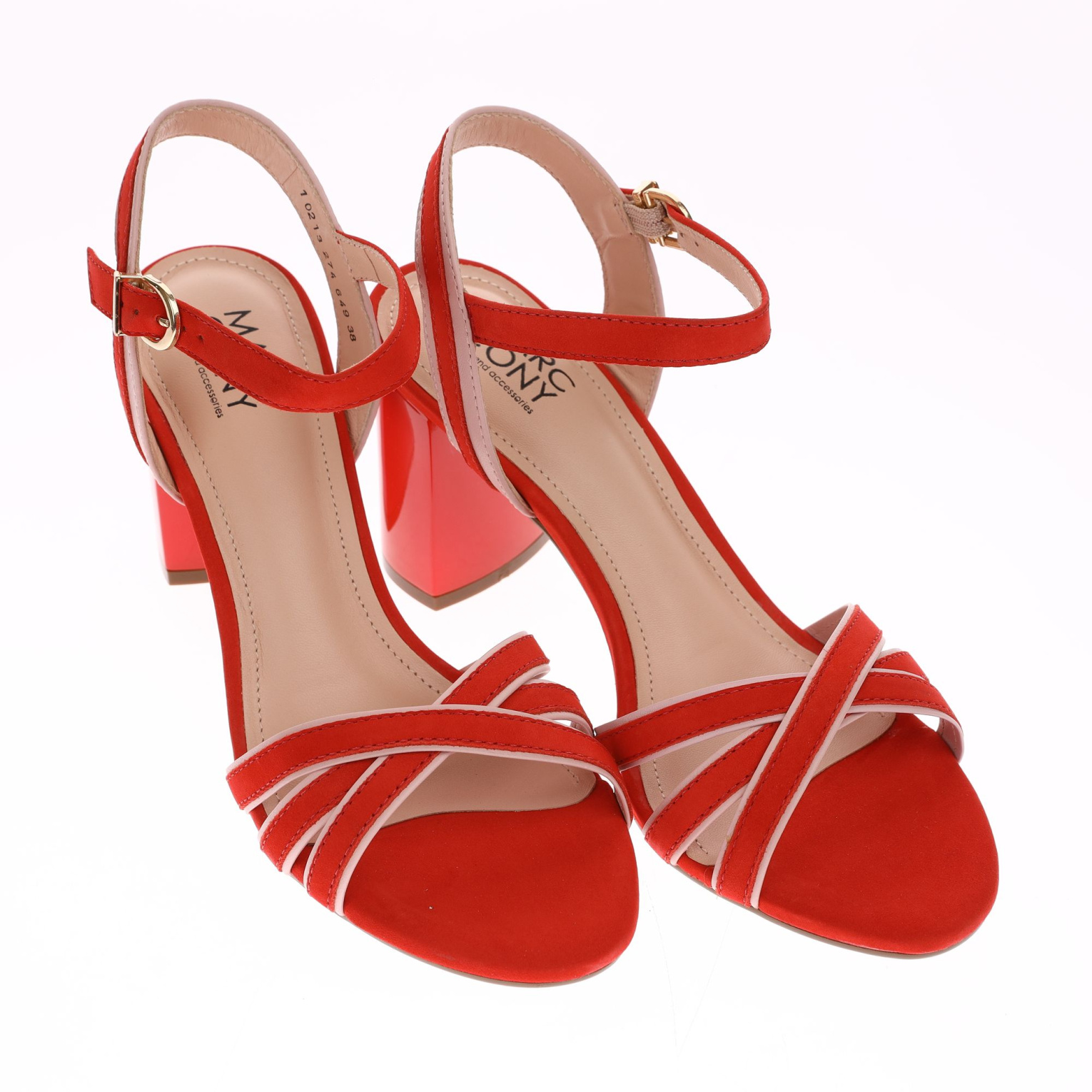 Босоножки на каблуке Marc Cony