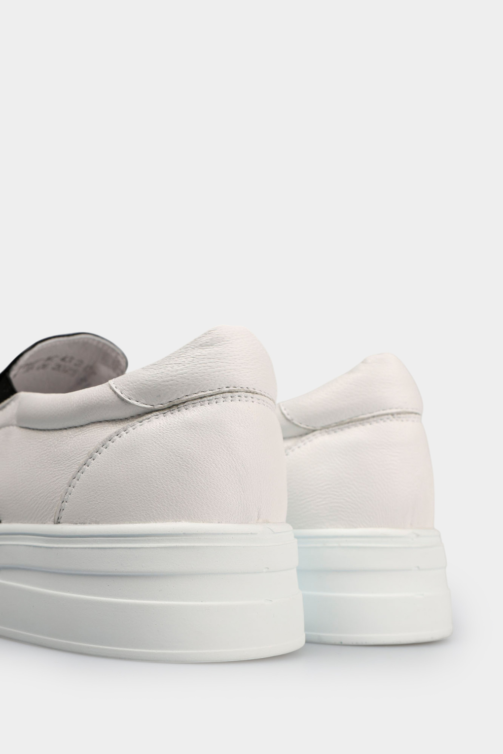 Слипоны Marc Cony