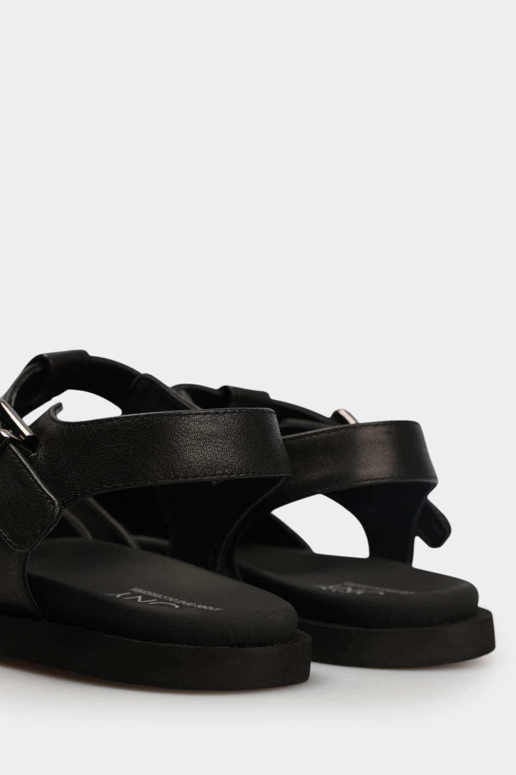 Сандалии Marc Cony