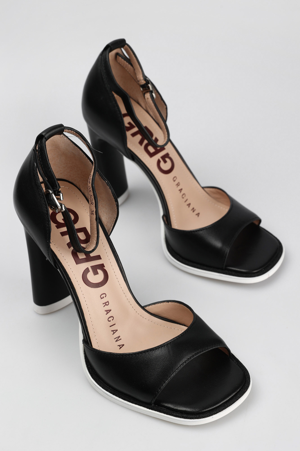 Босоножки Graciana