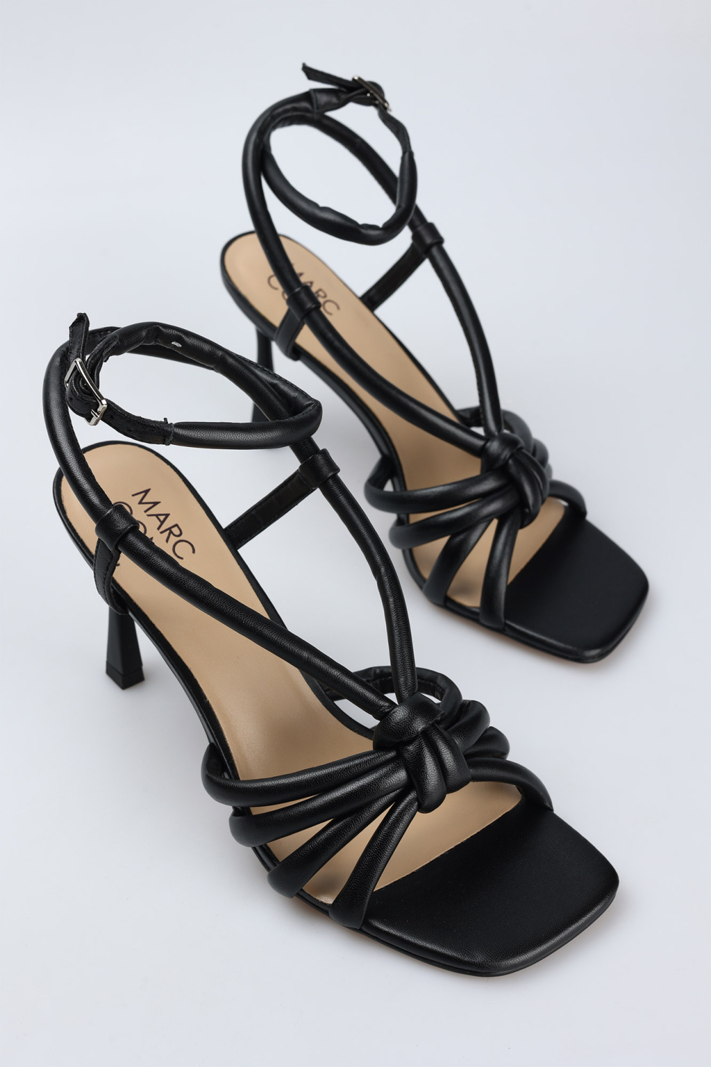 Босоножки Marc Cony