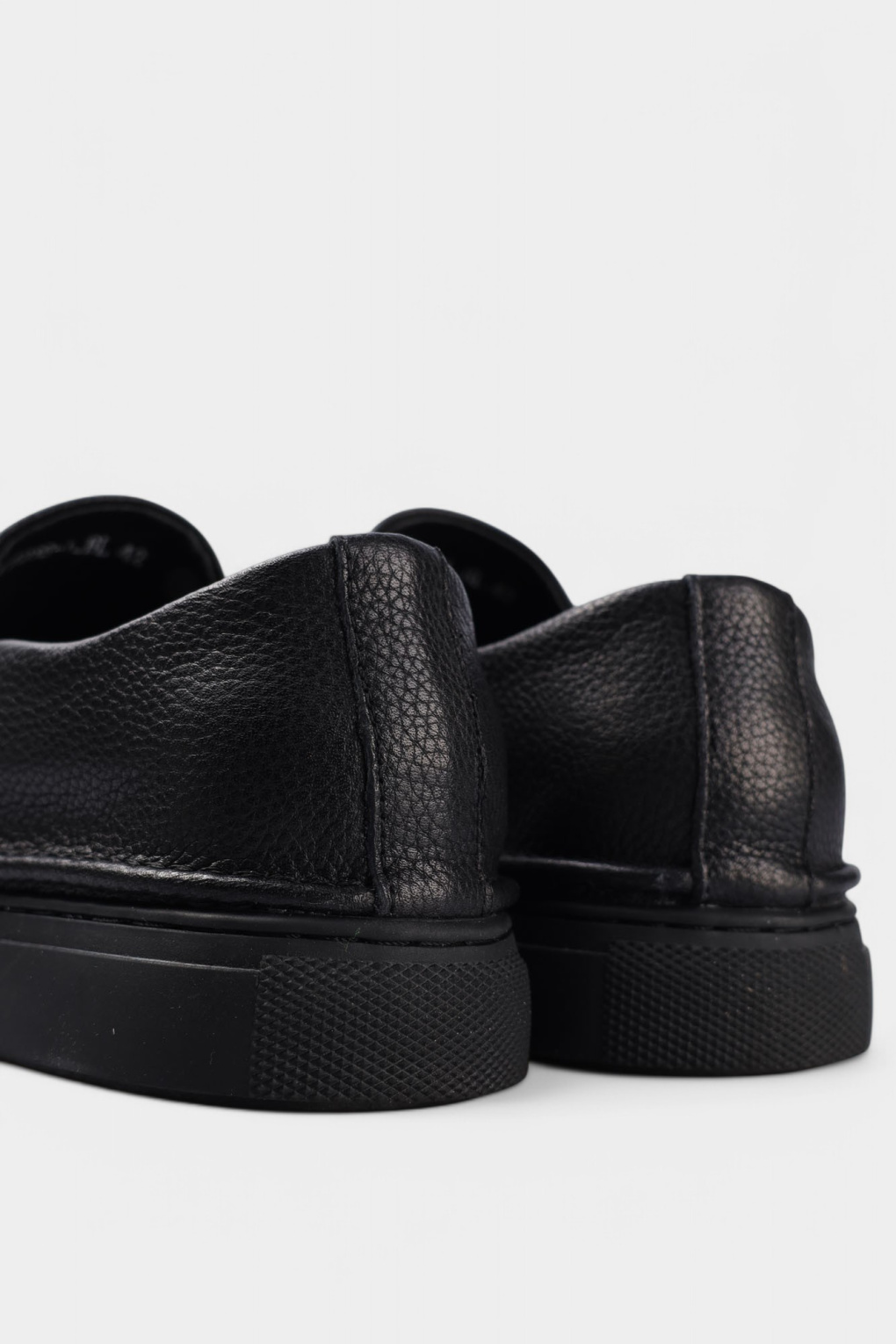 Слипоны Marc Cony