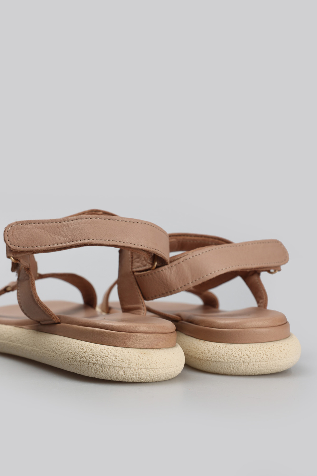 Сандалии Marc Cony