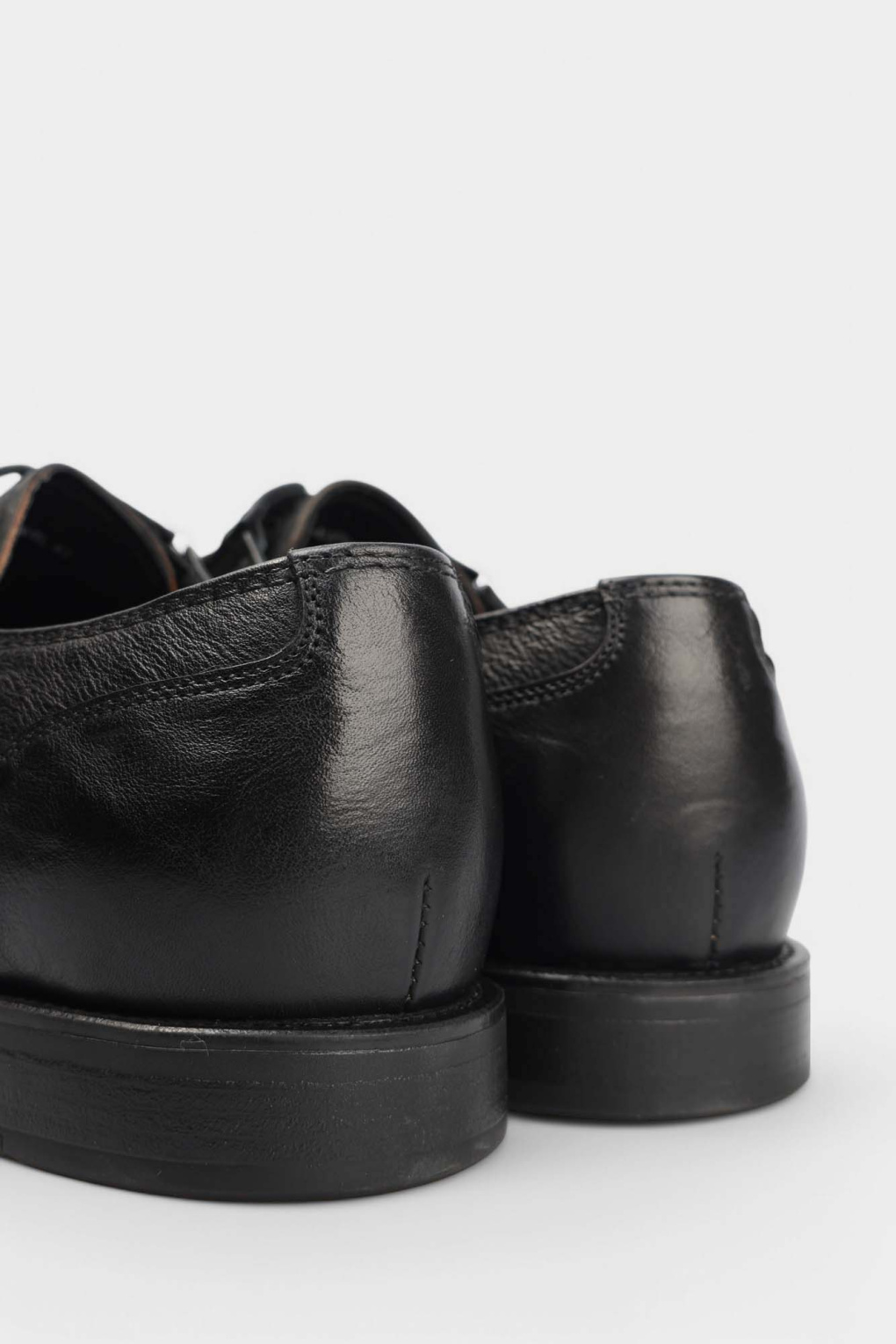 Туфли классика Marc Cony