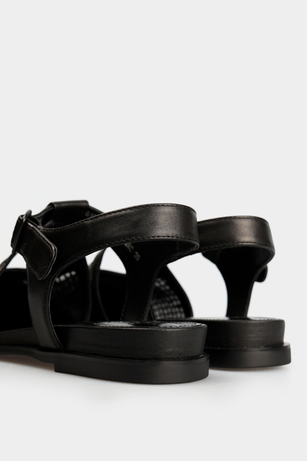 Босоножки Marc Cony