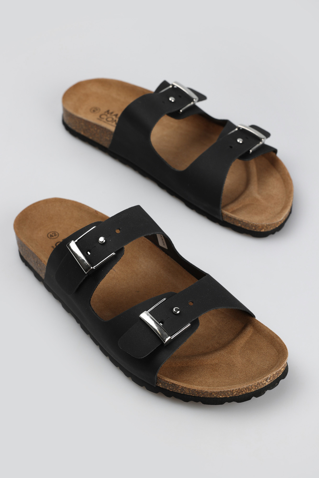 Шлепки Marc Cony