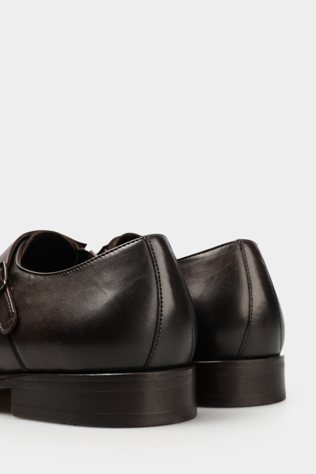 Туфли классика Marc Cony