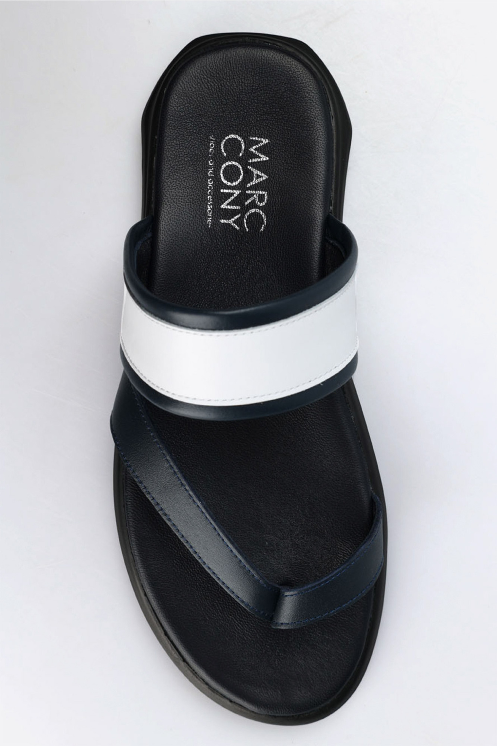 Шлепки Marc Cony