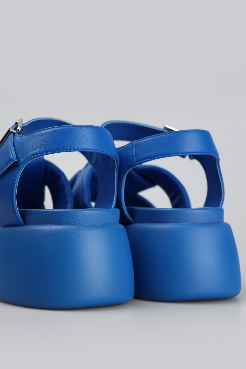 Сандалии Marc Cony