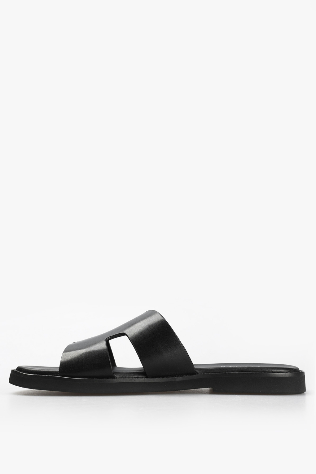 Шлепки Marc Cony