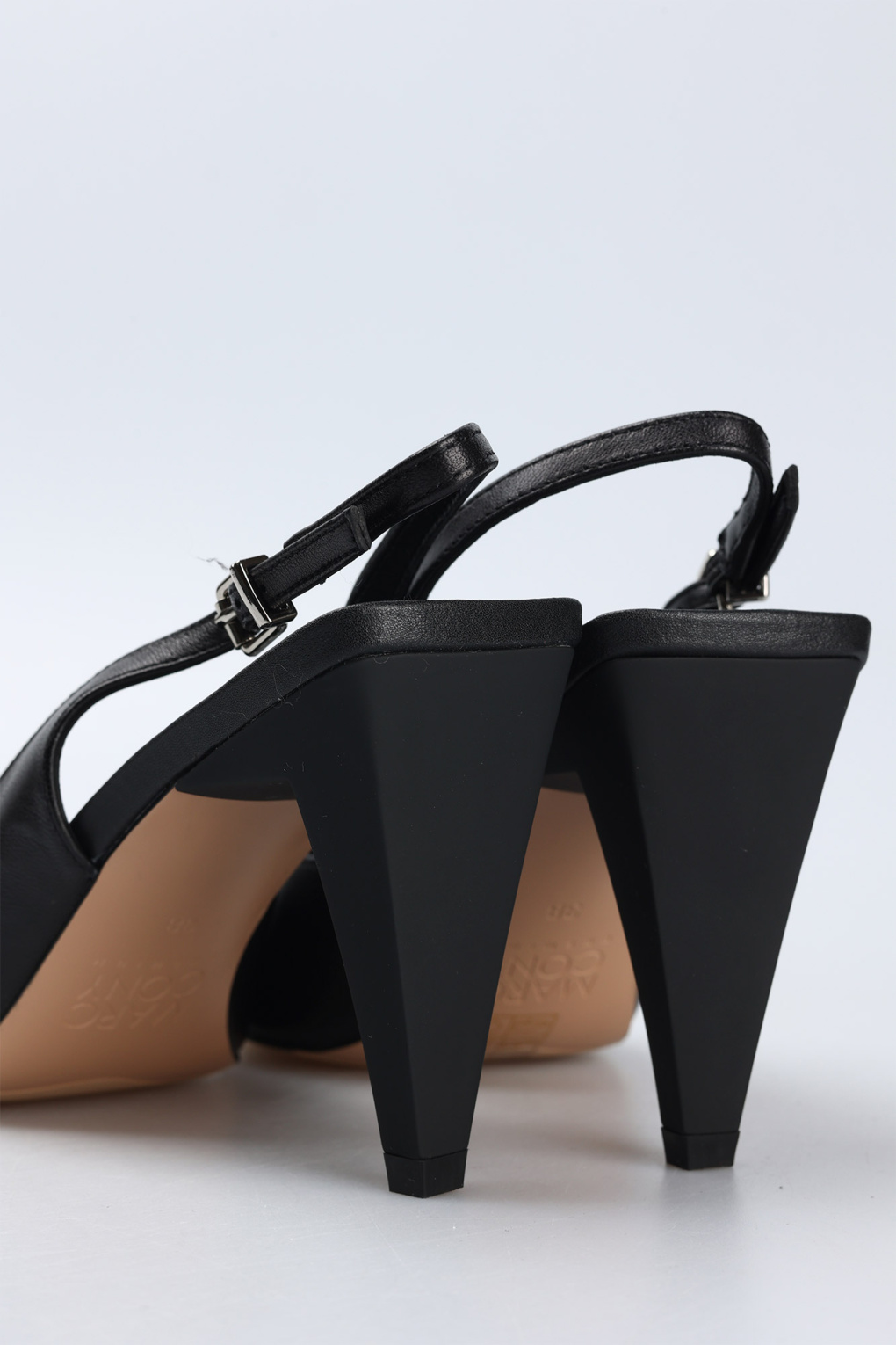 Босоножки Marc Cony