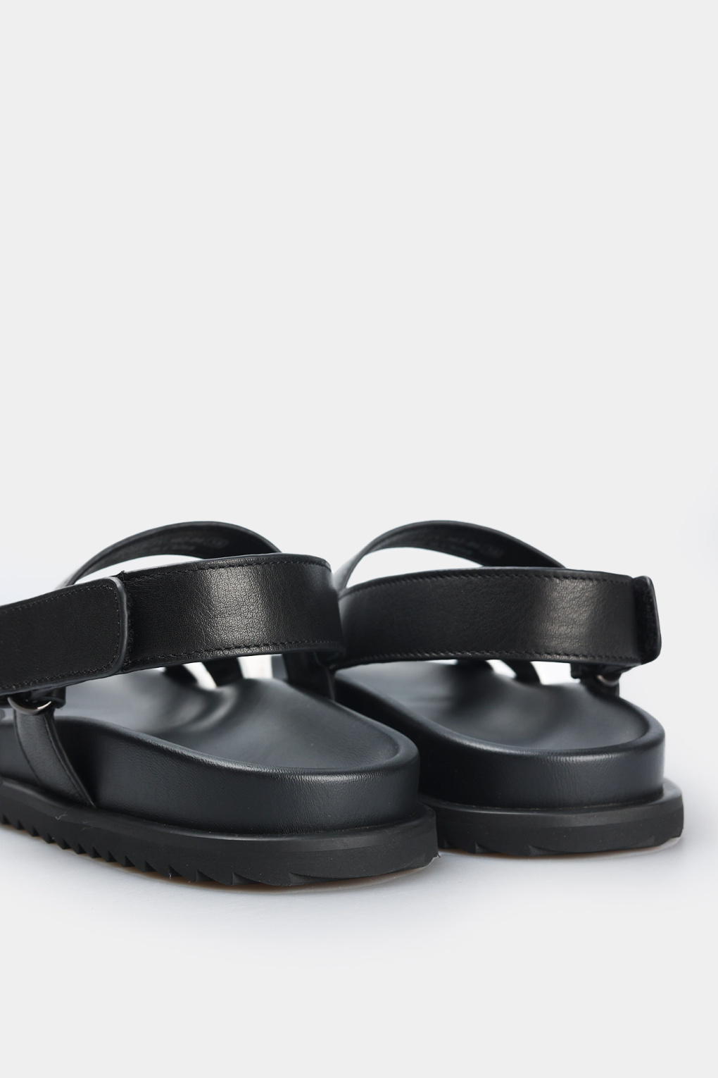 Сандалии Marc Cony