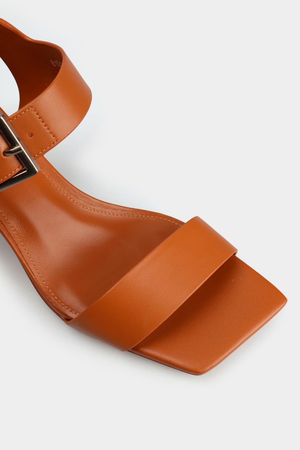 Босоножки Marc Cony