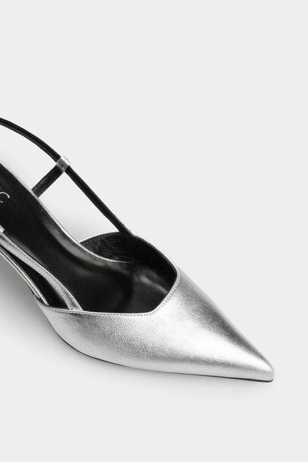 Босоножки Marc Cony