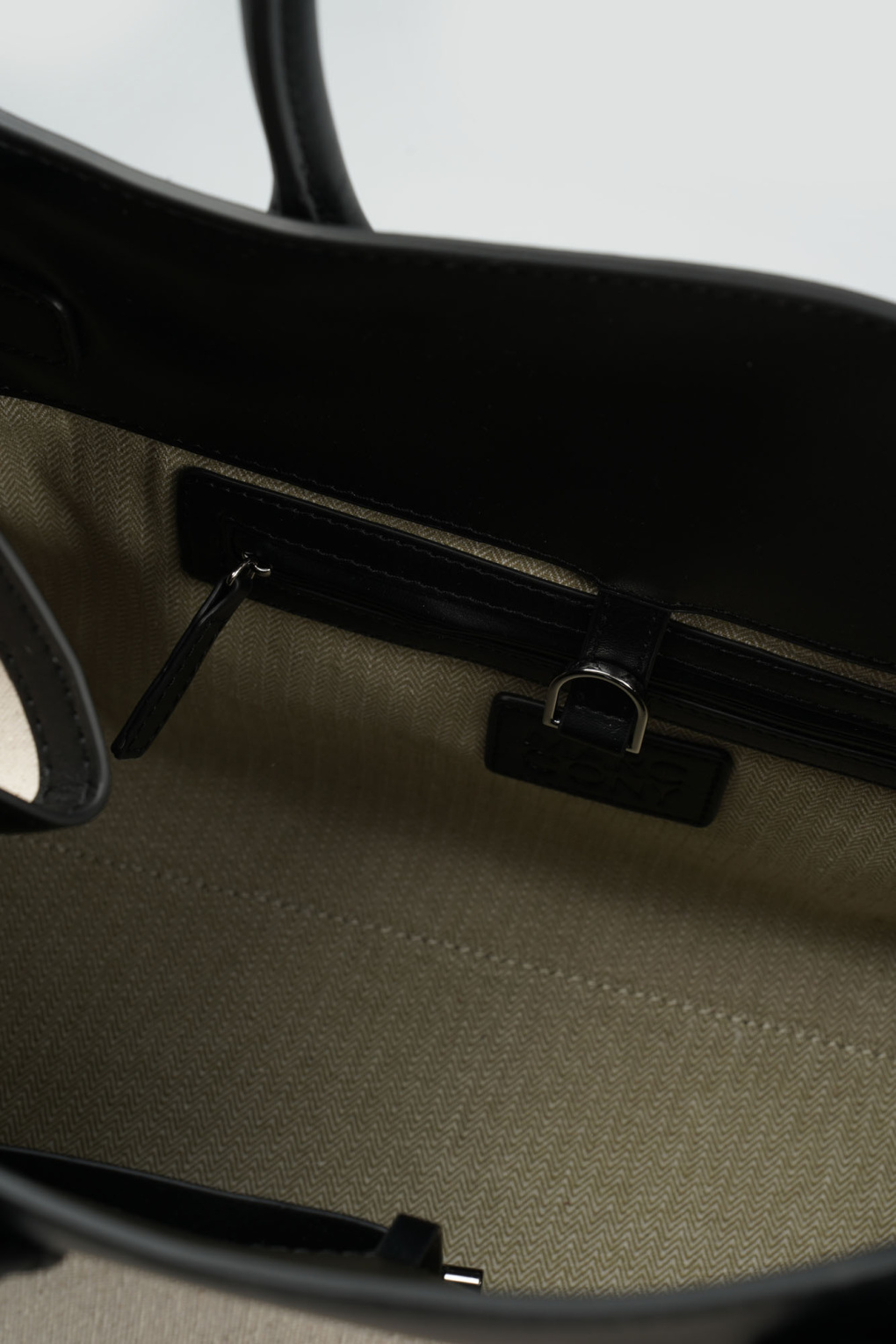 Сумка Marc Cony