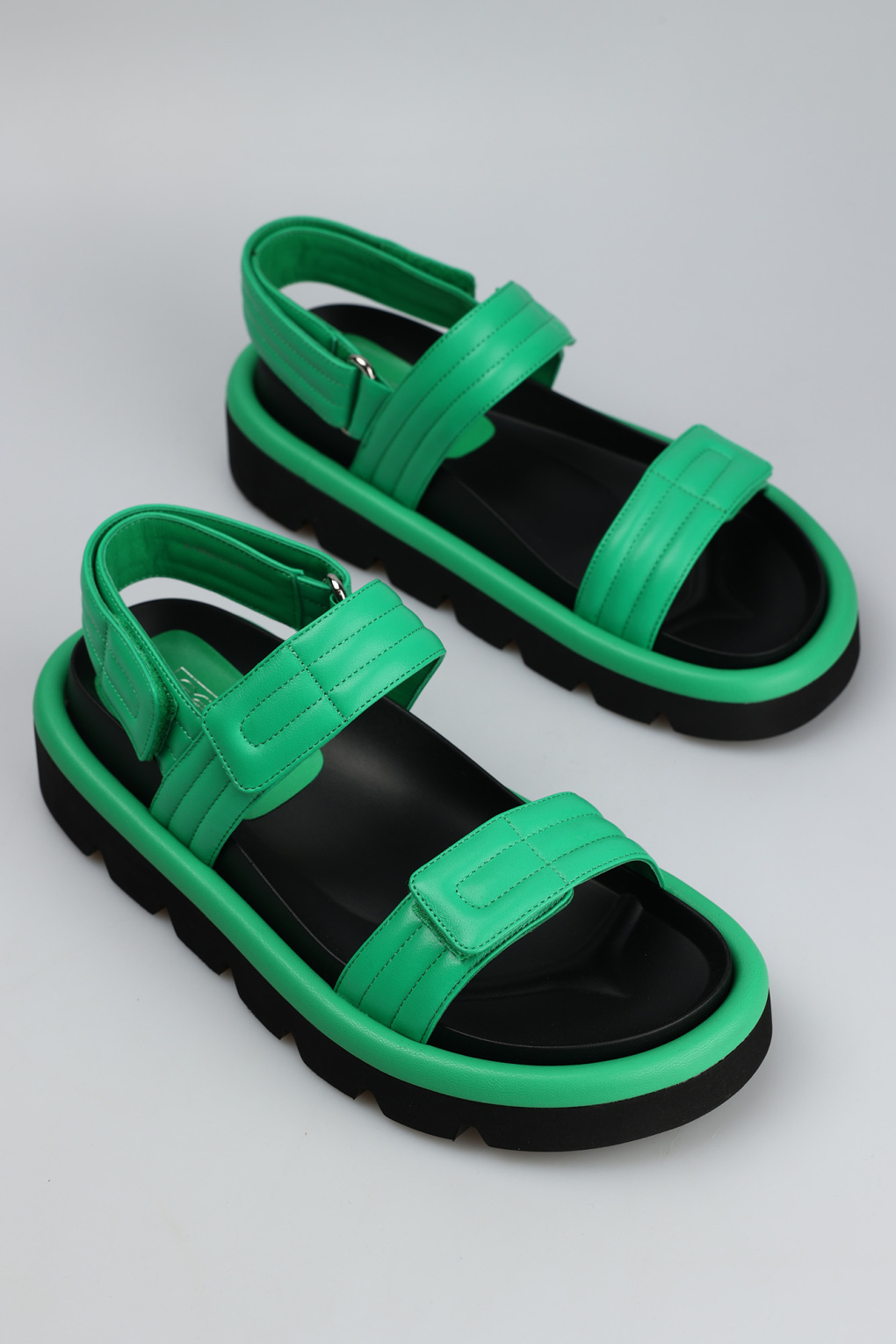 Сандалии Graciana