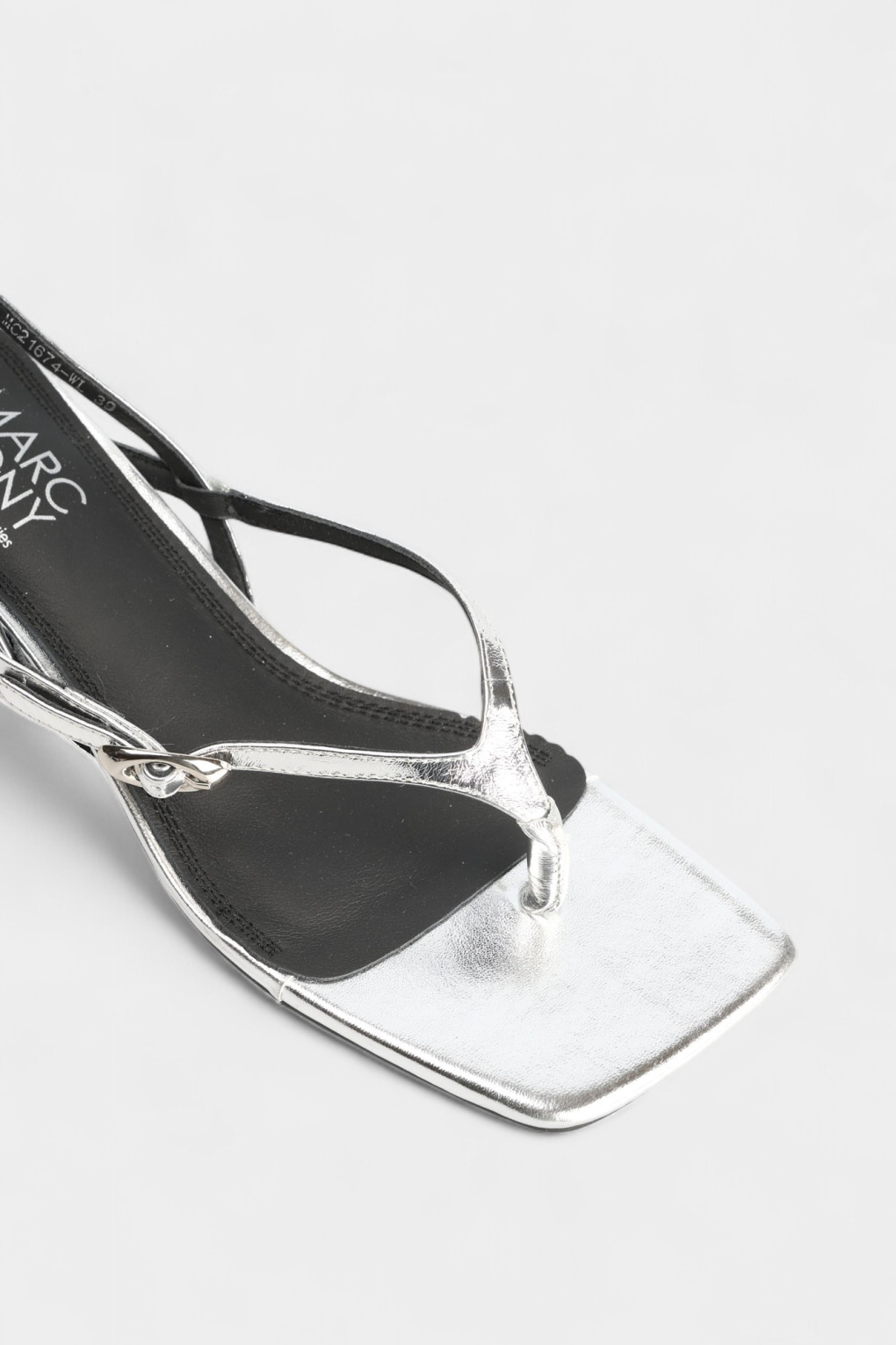 Босоножки Marc Cony