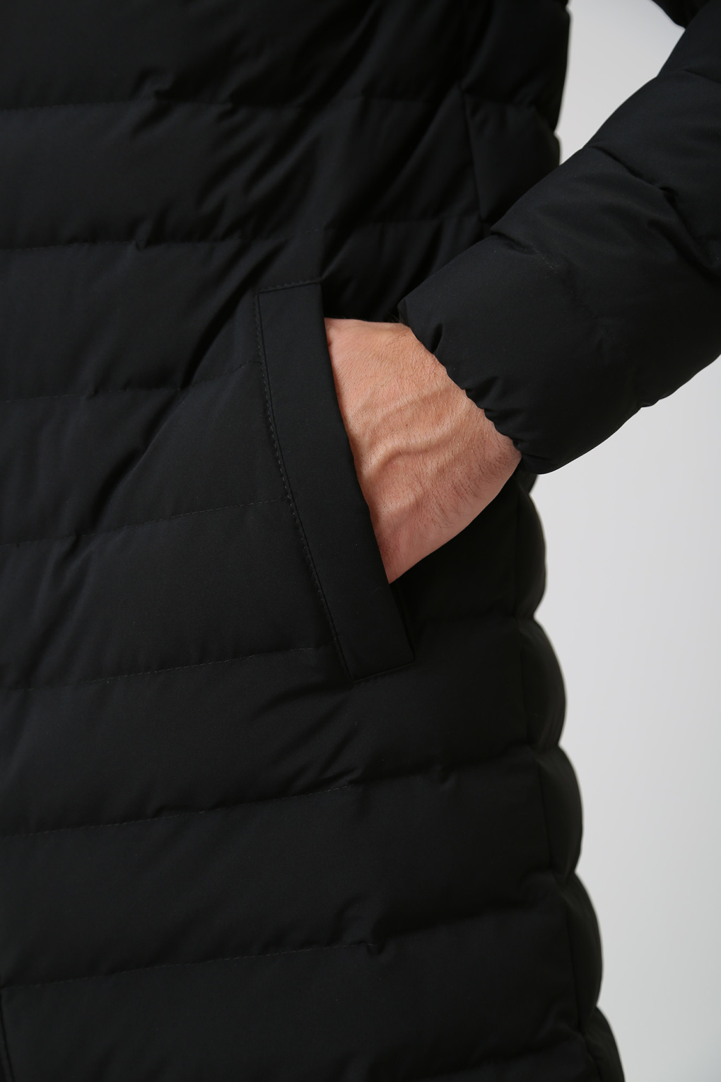 Пуховик удлиненный Marc Cony