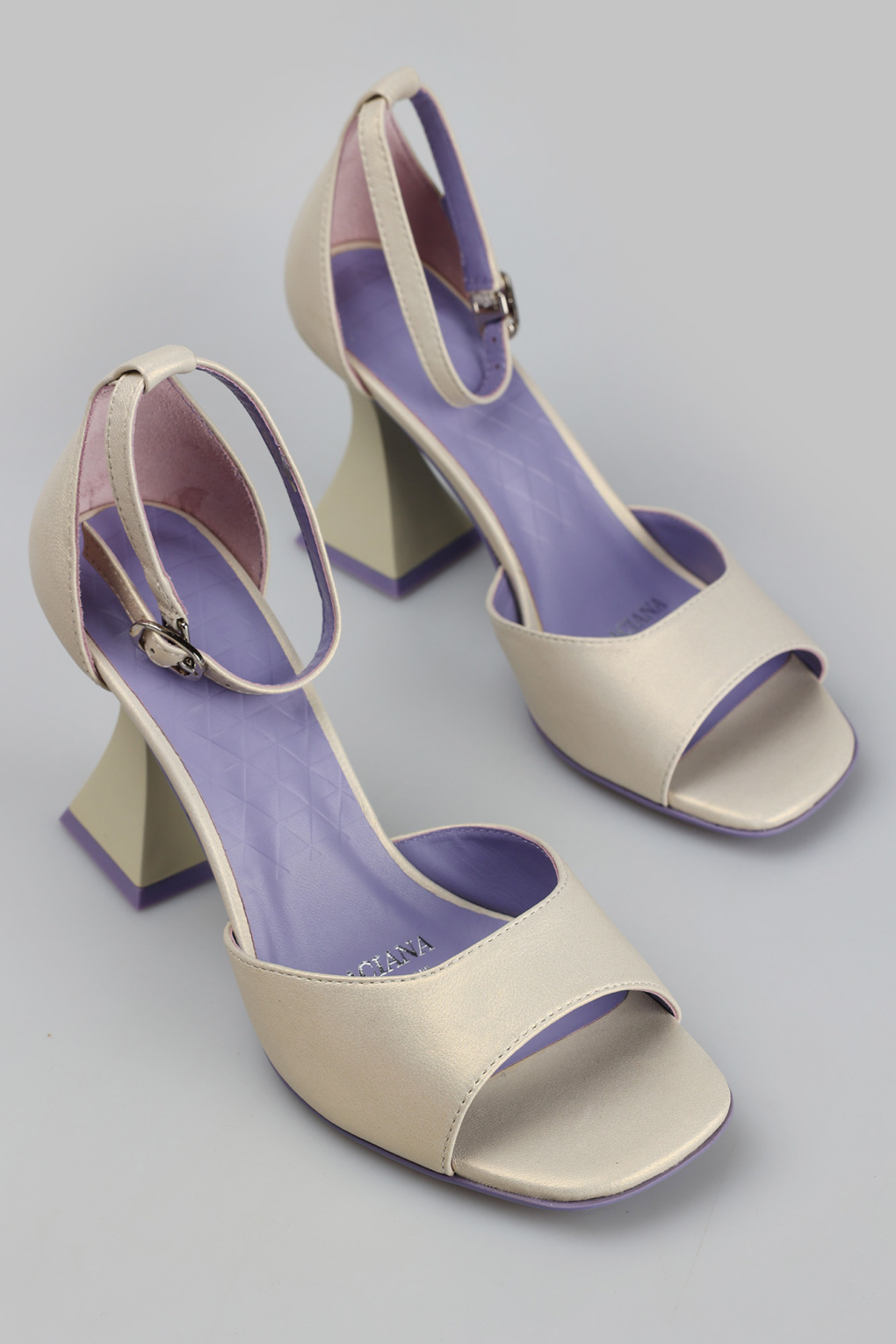 Босоножки Graciana