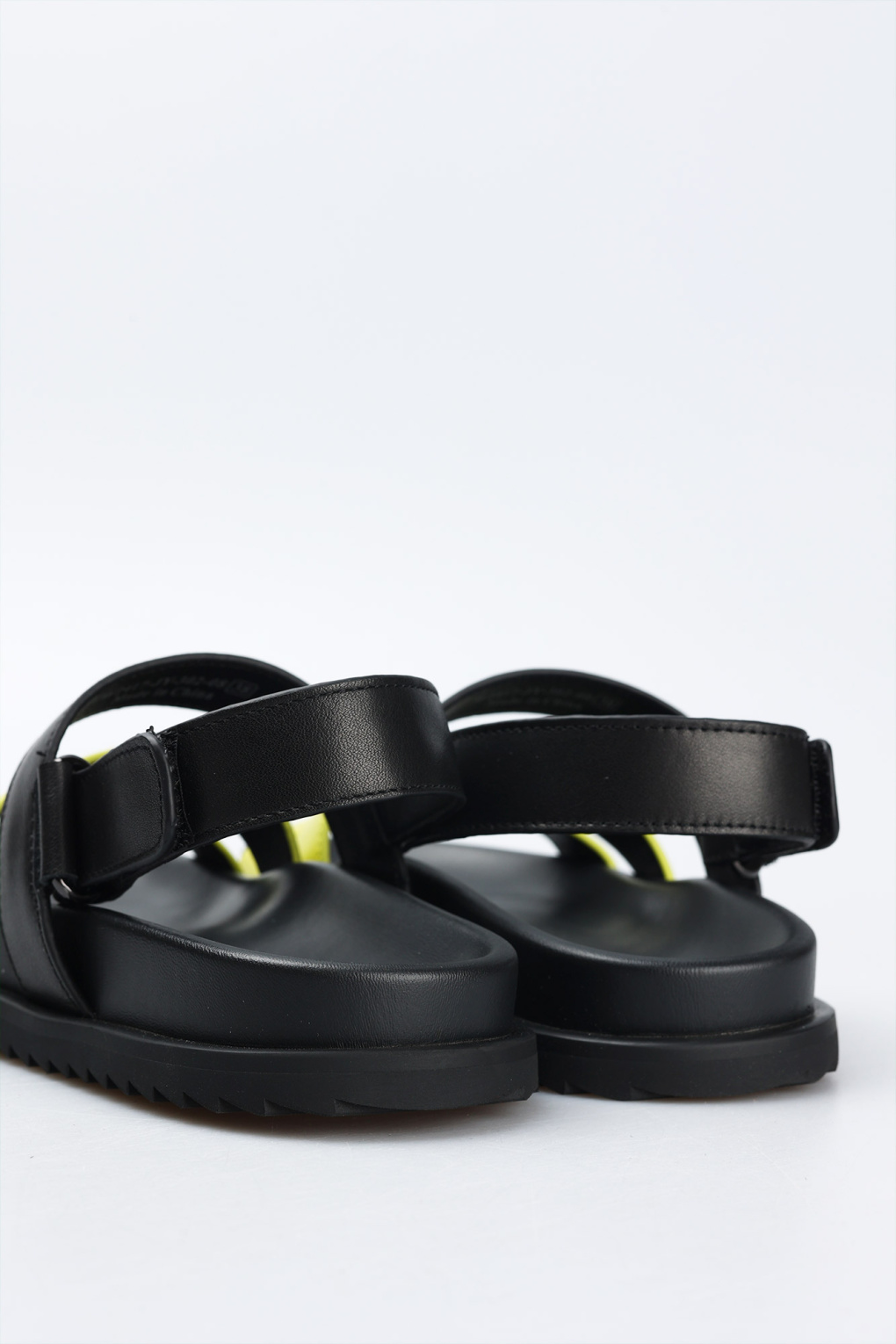 Сандалии Marc Cony