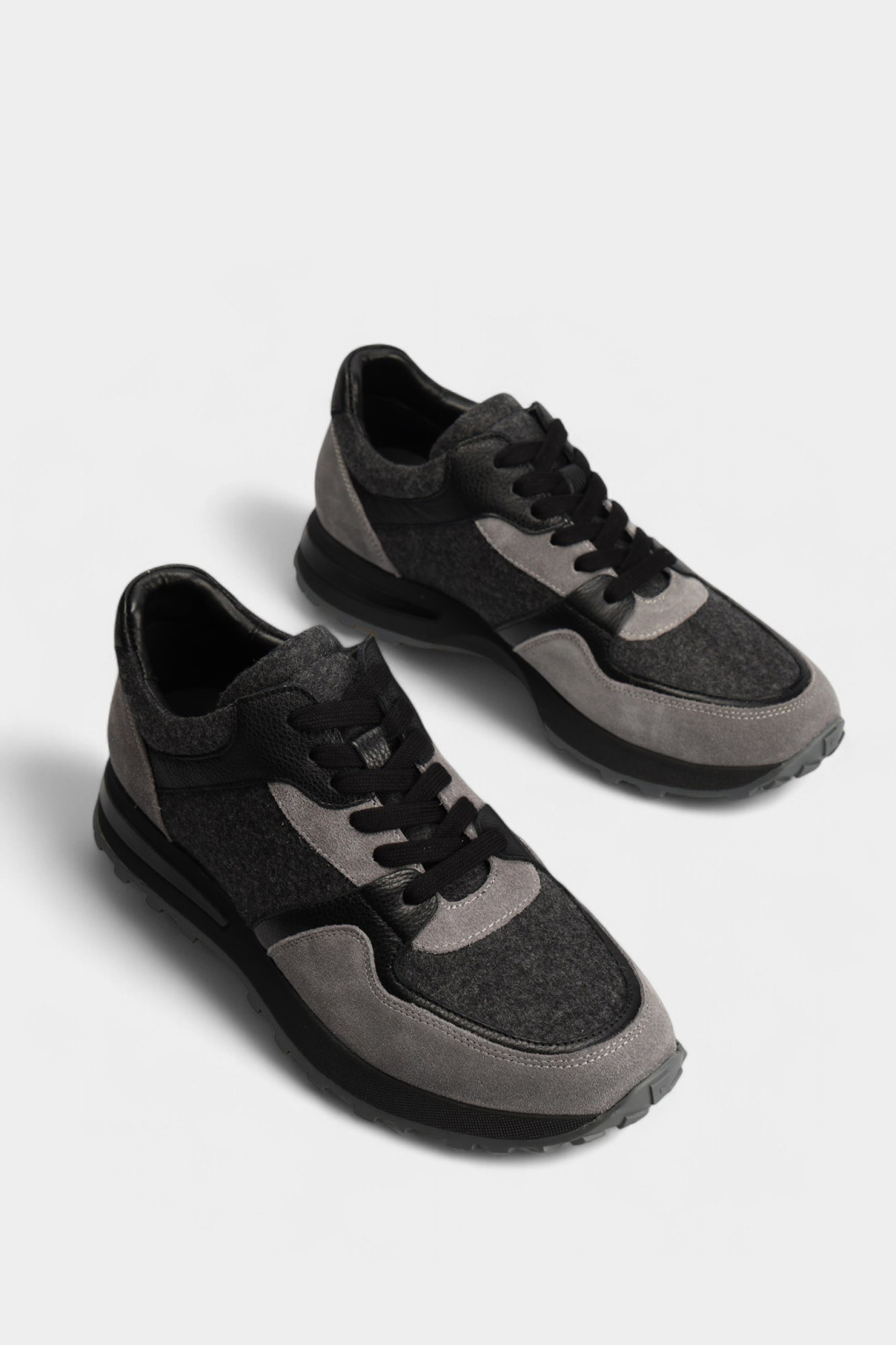 Кроссовки Graciana