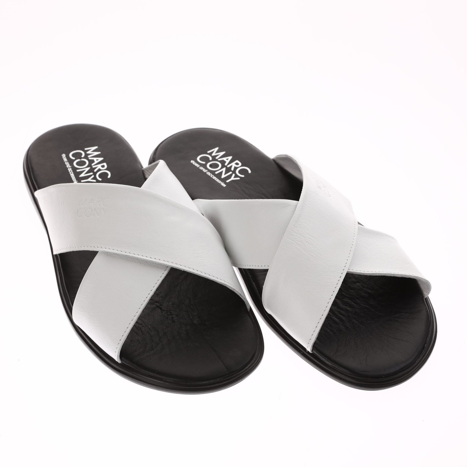 Шлепки Marc Cony