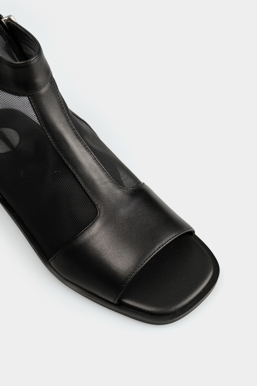 Сандалии Marc Cony