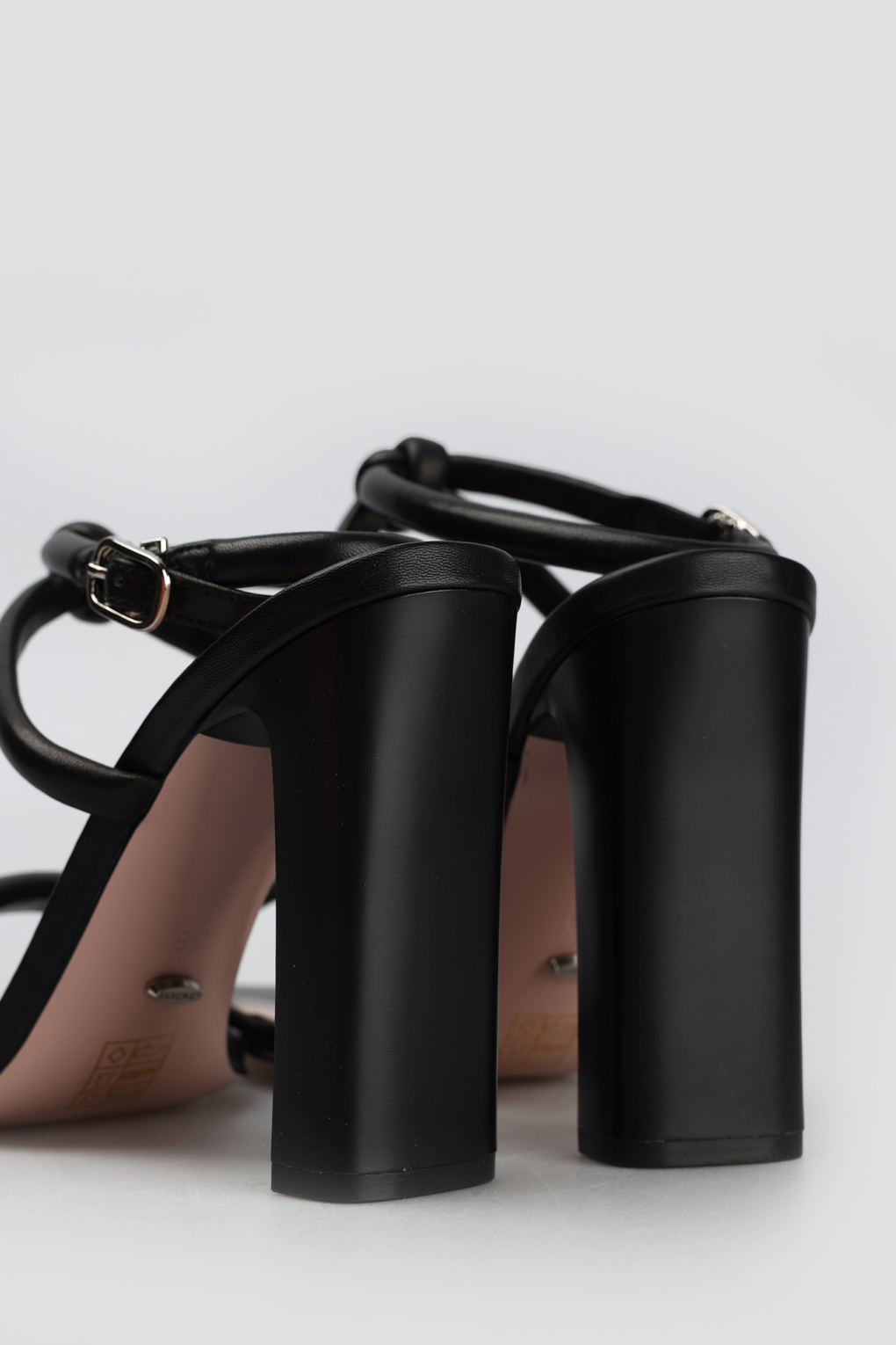 Босоножки Graciana