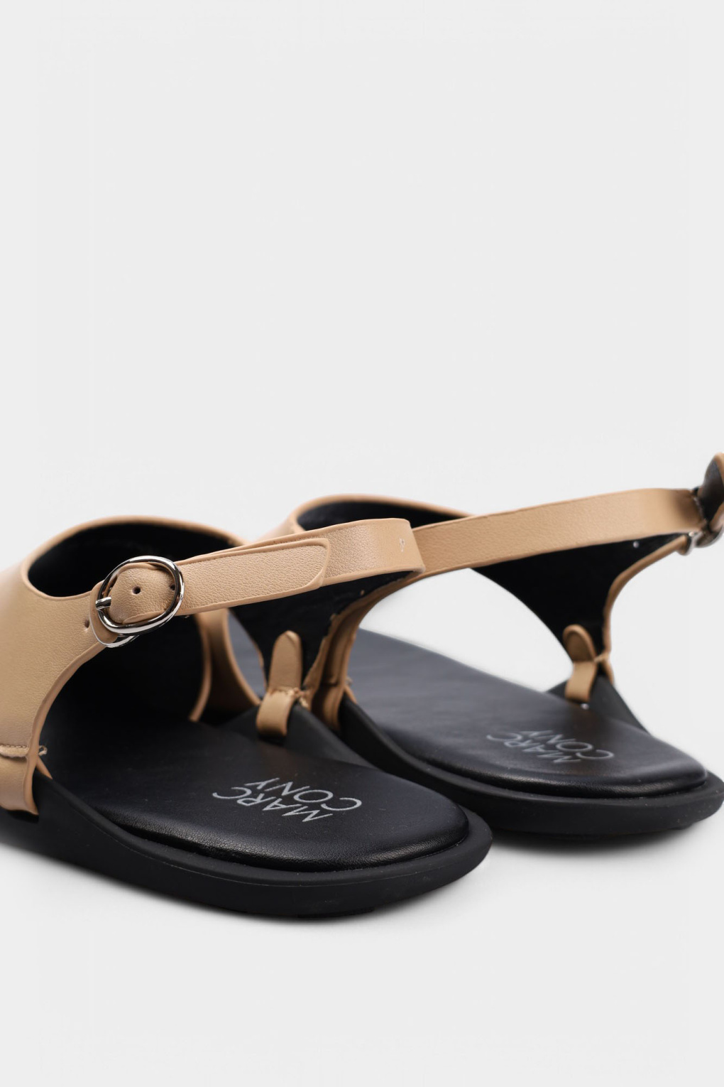 Сандалии Marc Cony