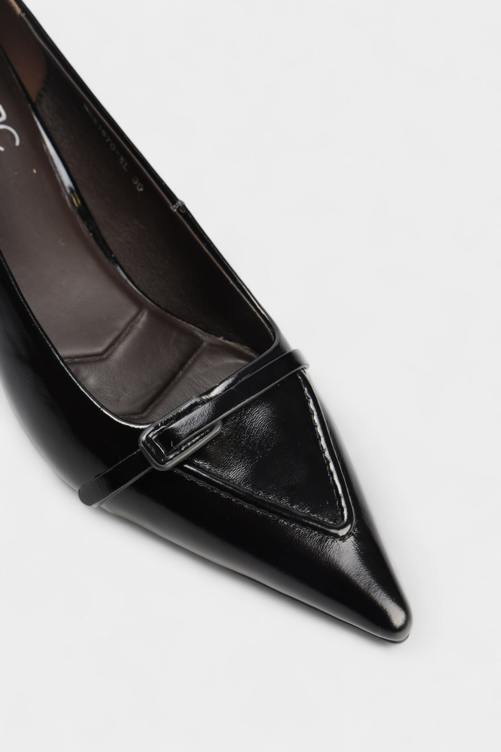 Туфли лодочки Marc Cony