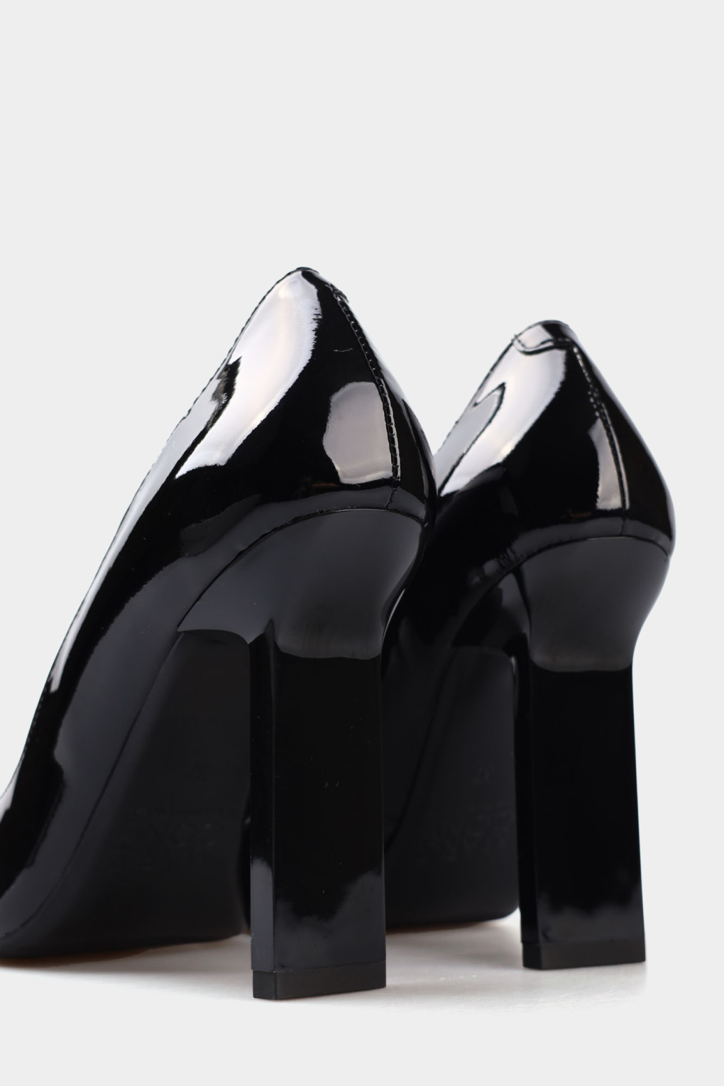 Лодочки Marc Cony