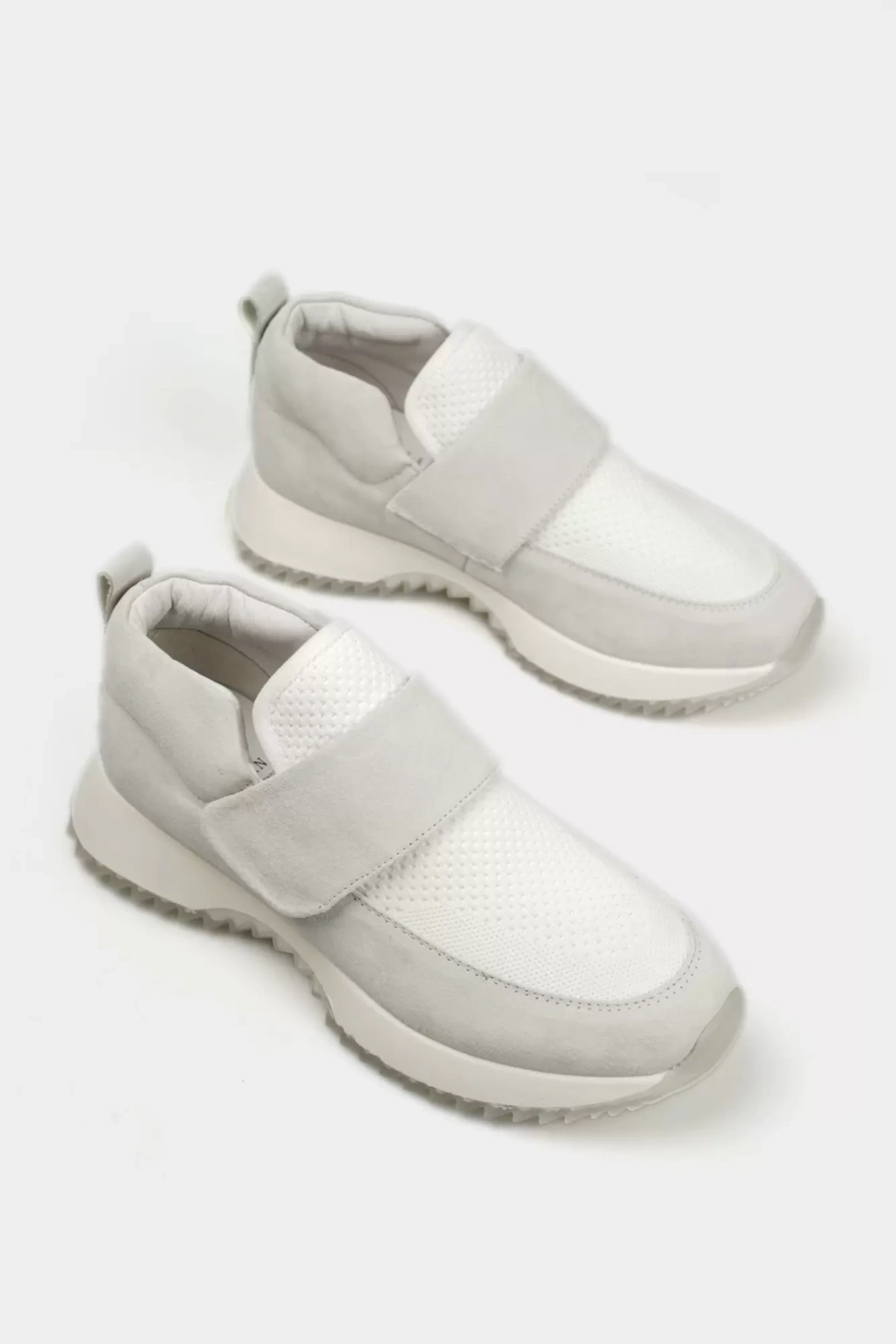 Кроссовки Graciana