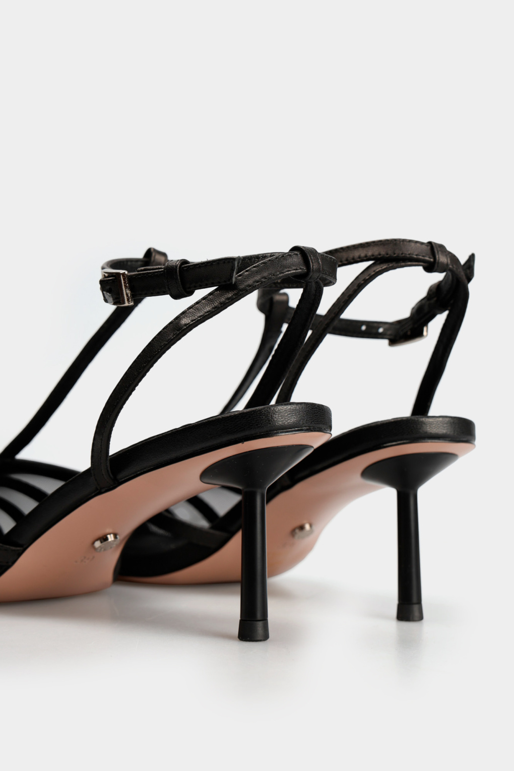 Босоножки Marc Cony