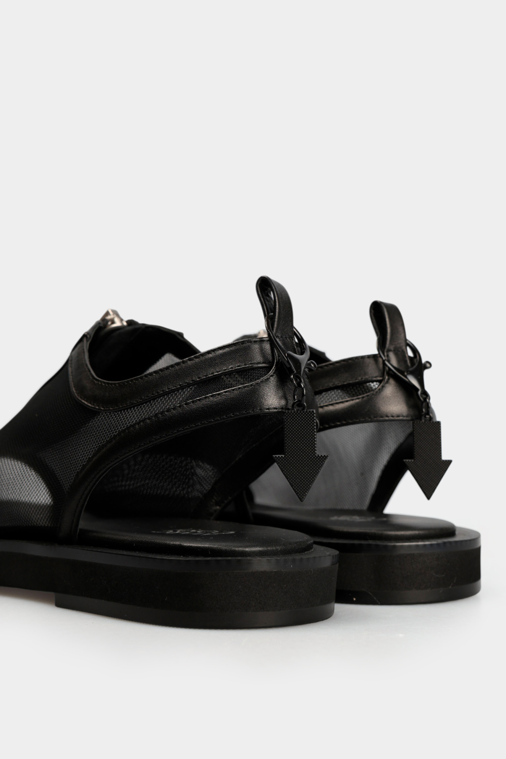 Сандалии Marc Cony