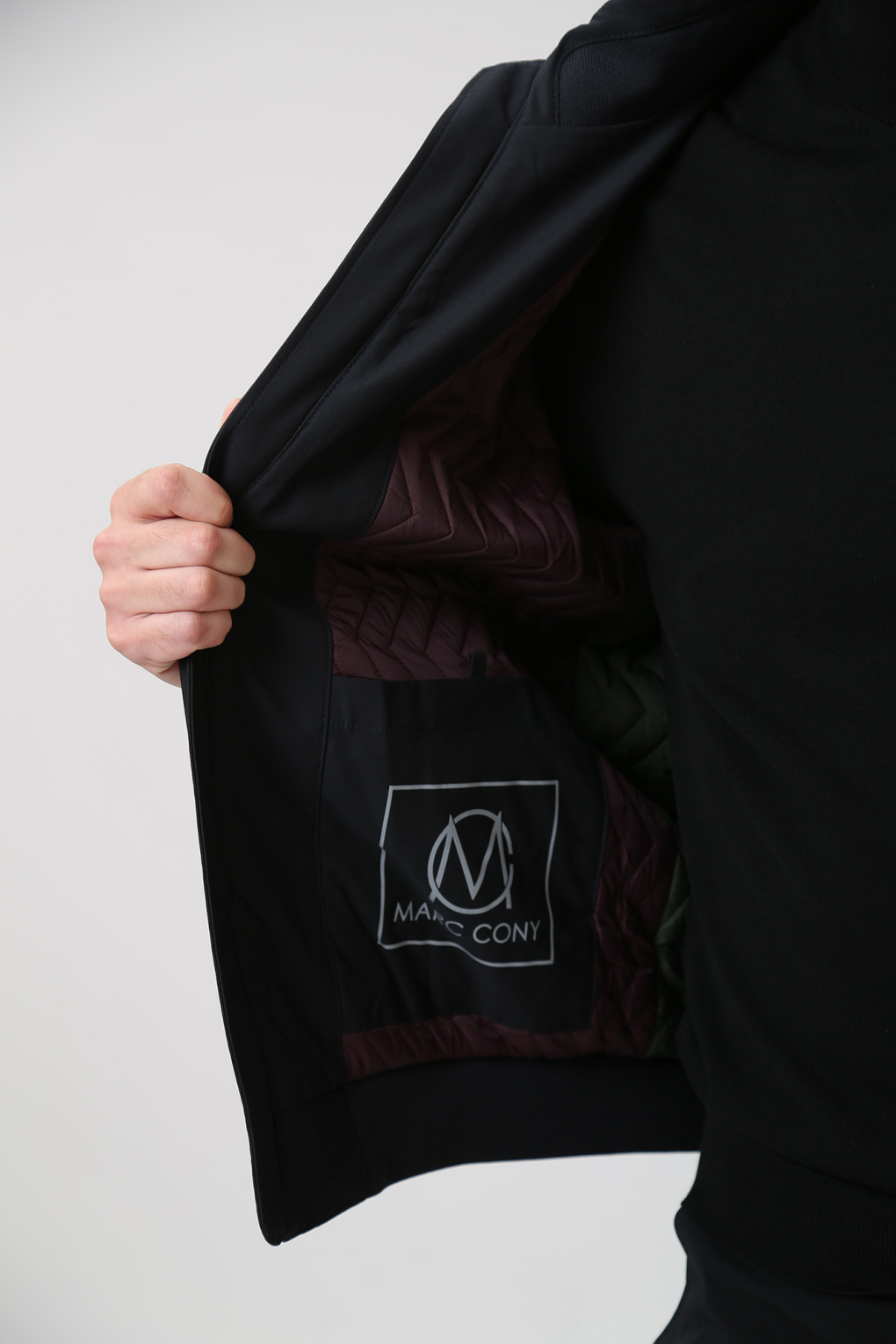 Бомбер Marc Cony