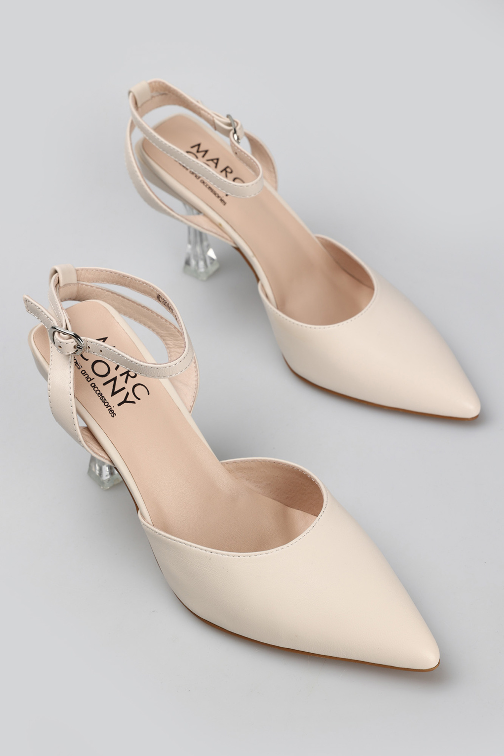 Босоножки Marc Cony