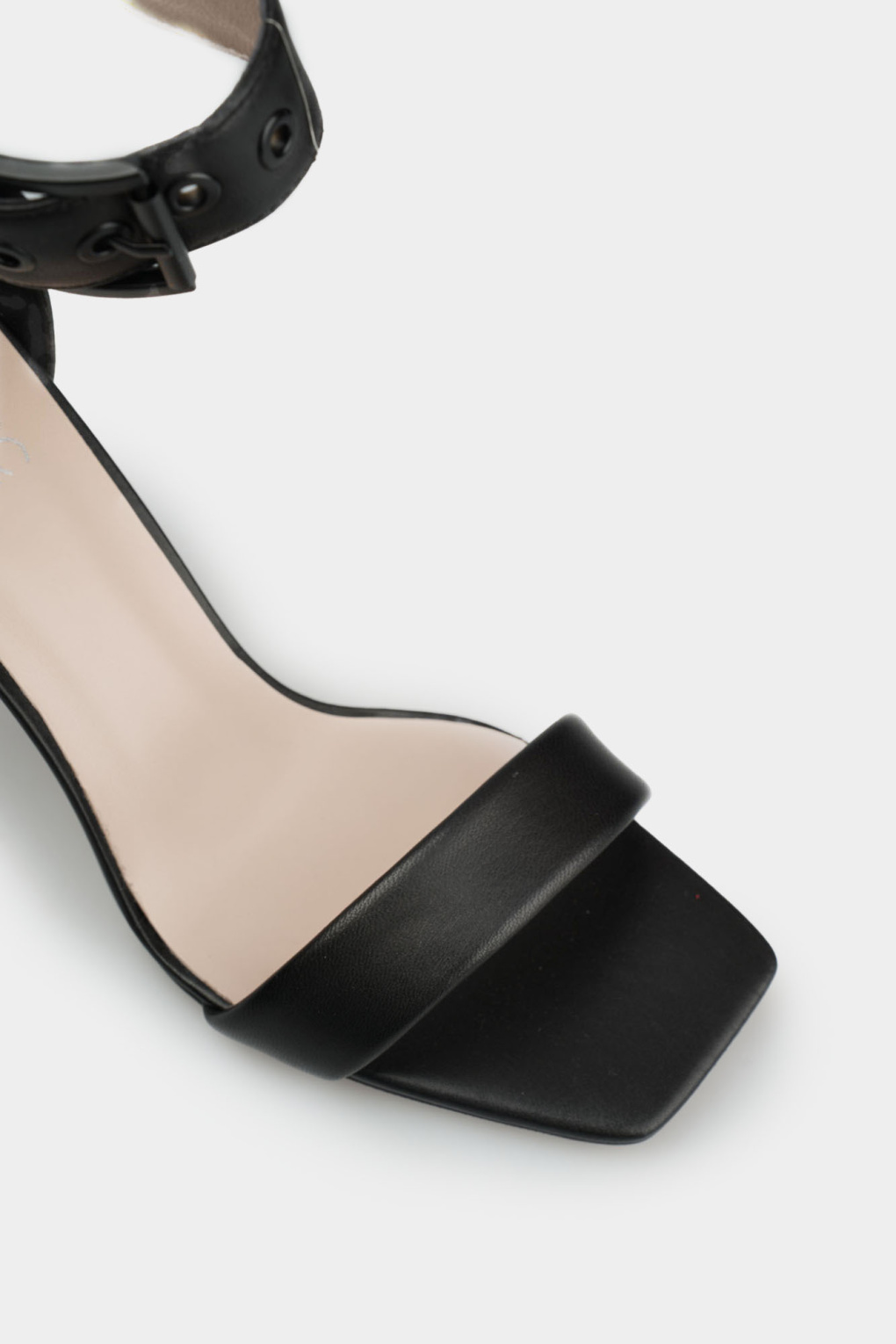 Босоножки Marc Cony