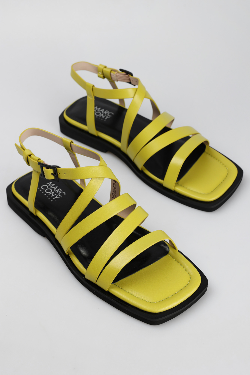 Сандалии Marc Cony
