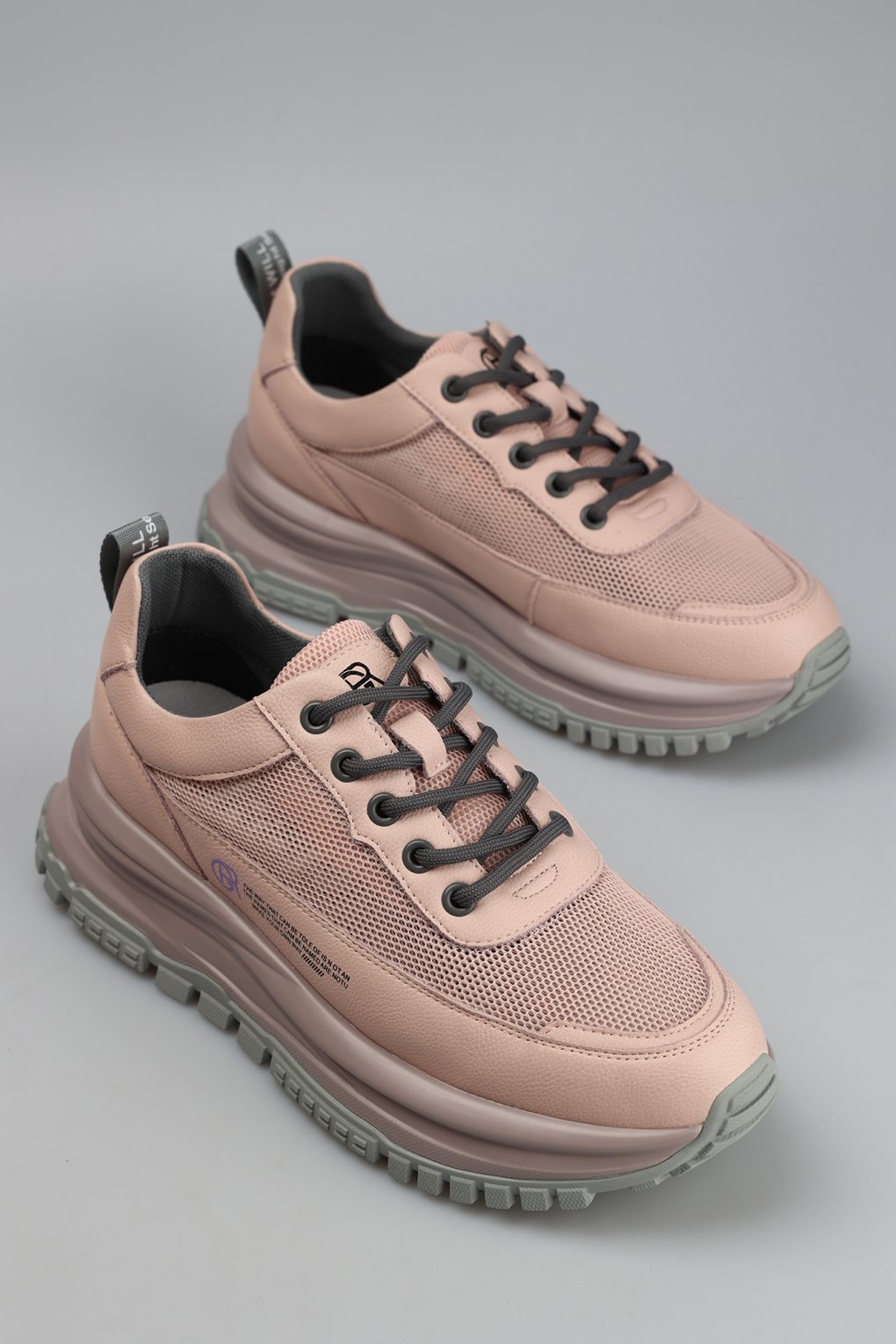 Кроссовки Graciana