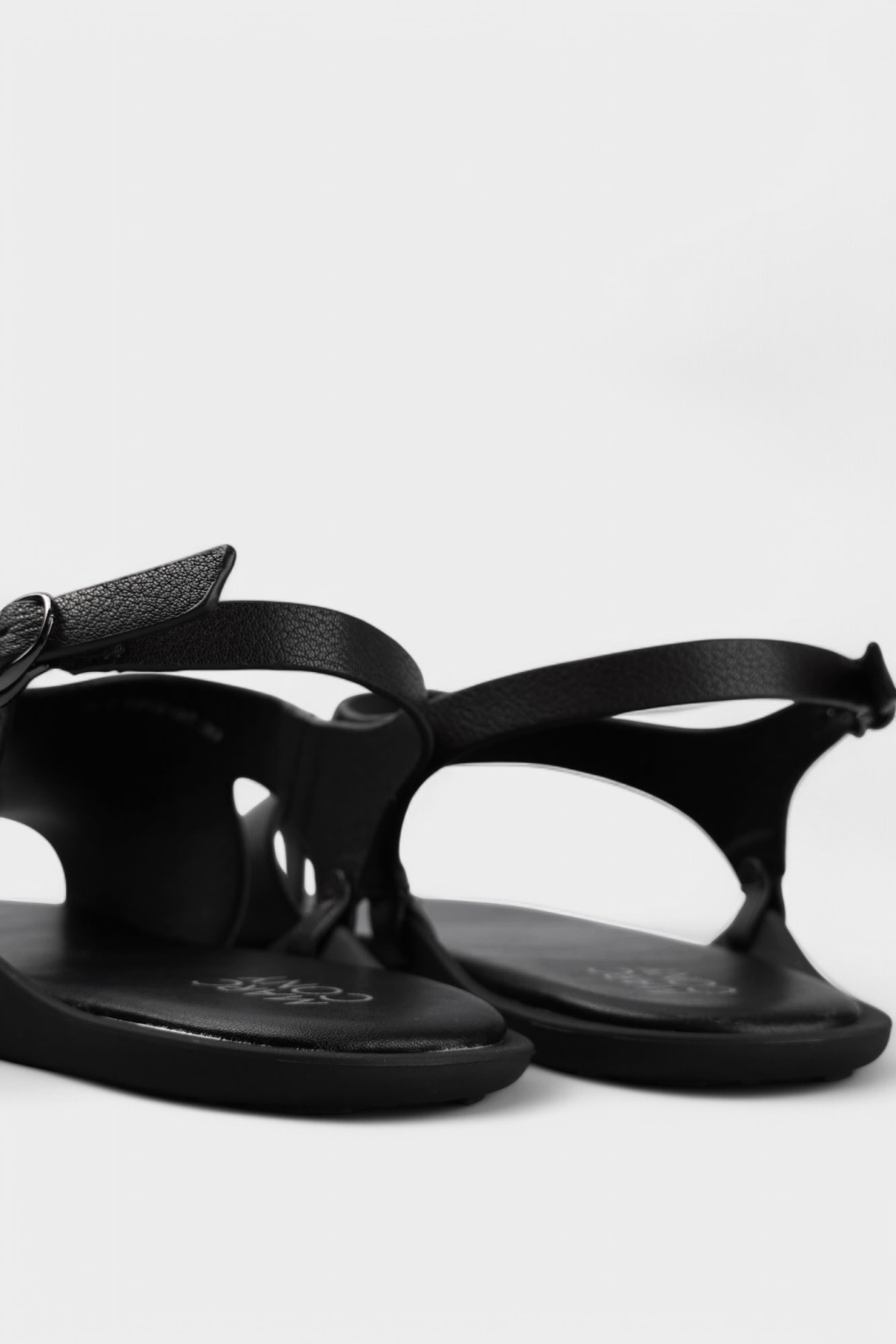 Сандалии Marc Cony