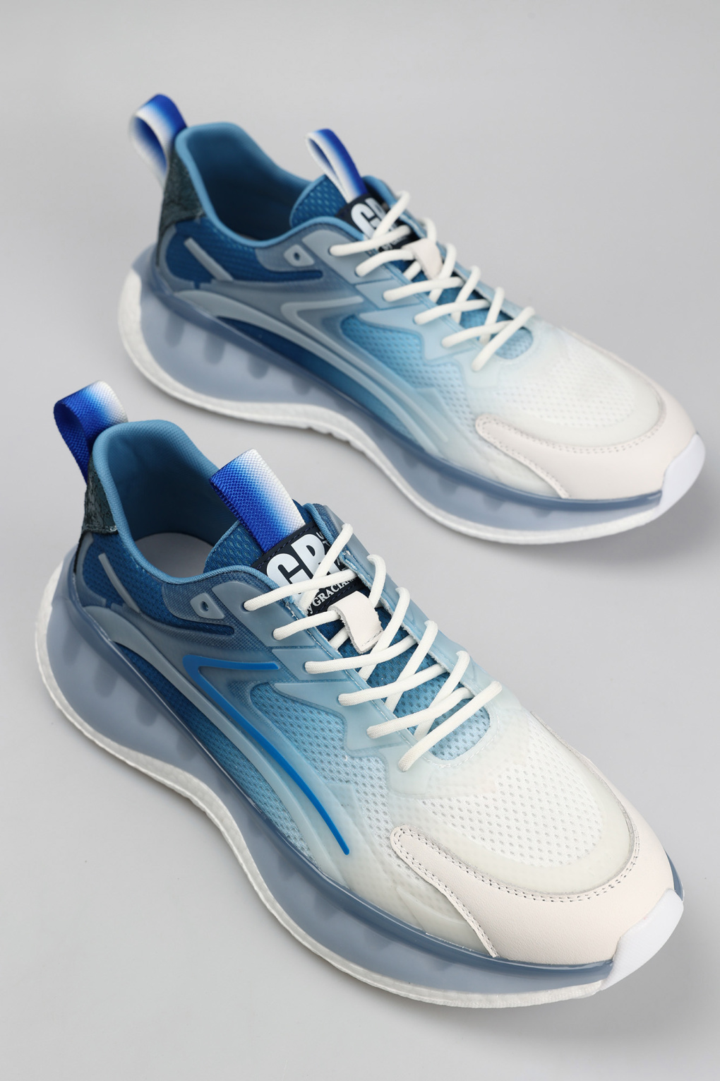 Кроссовки Graciana