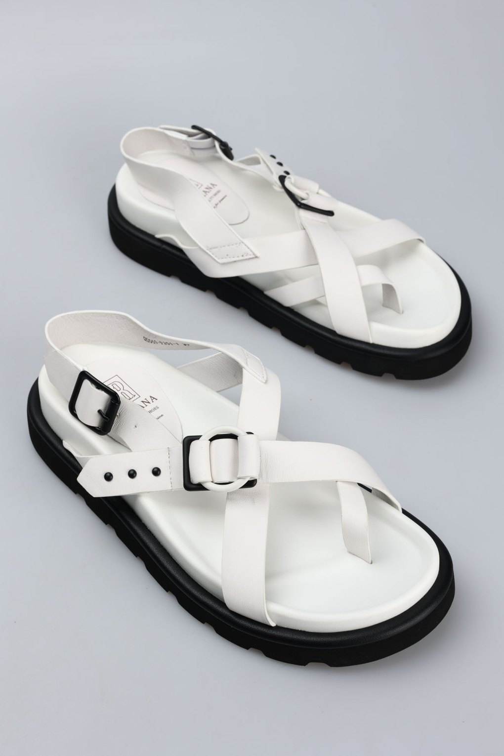 Сандалии Graciana