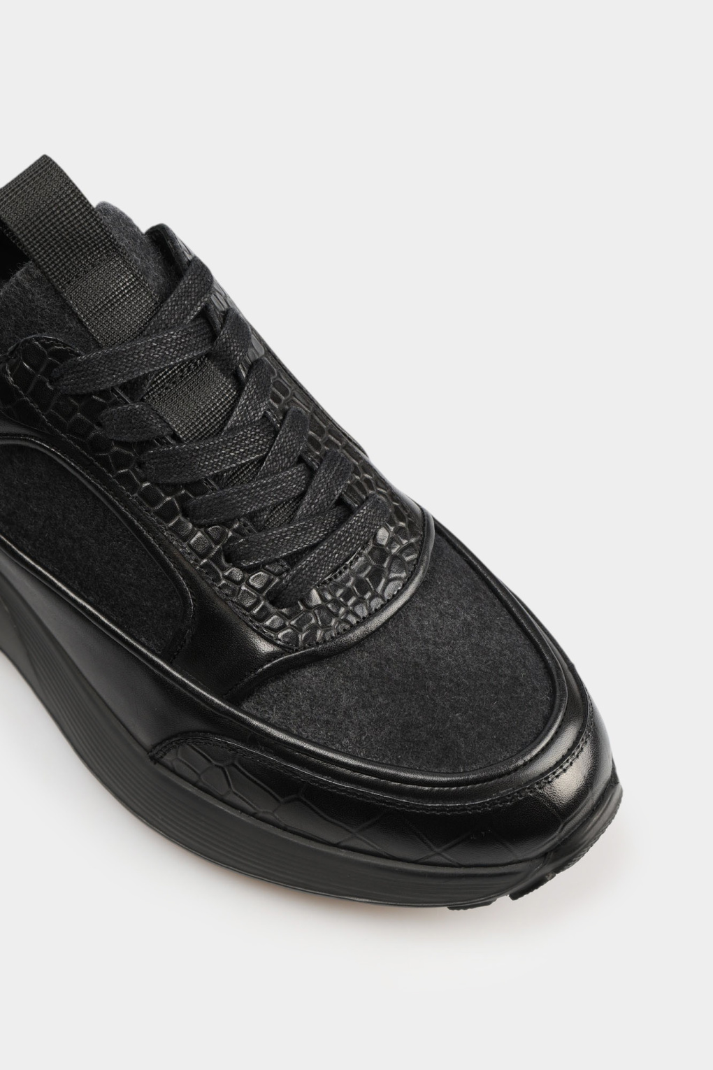 Кроссовки Graciana