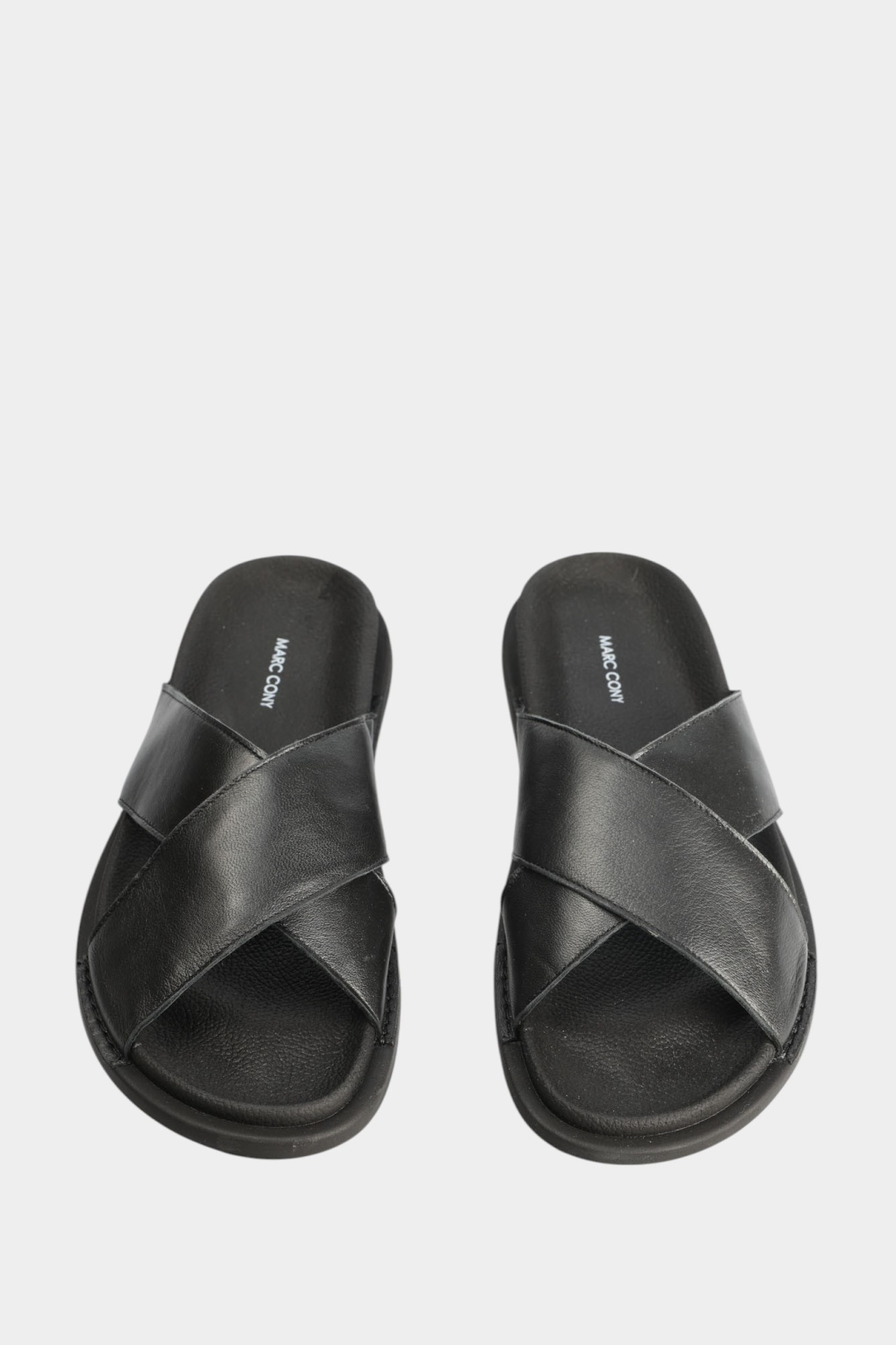 Шлепки Marc Cony