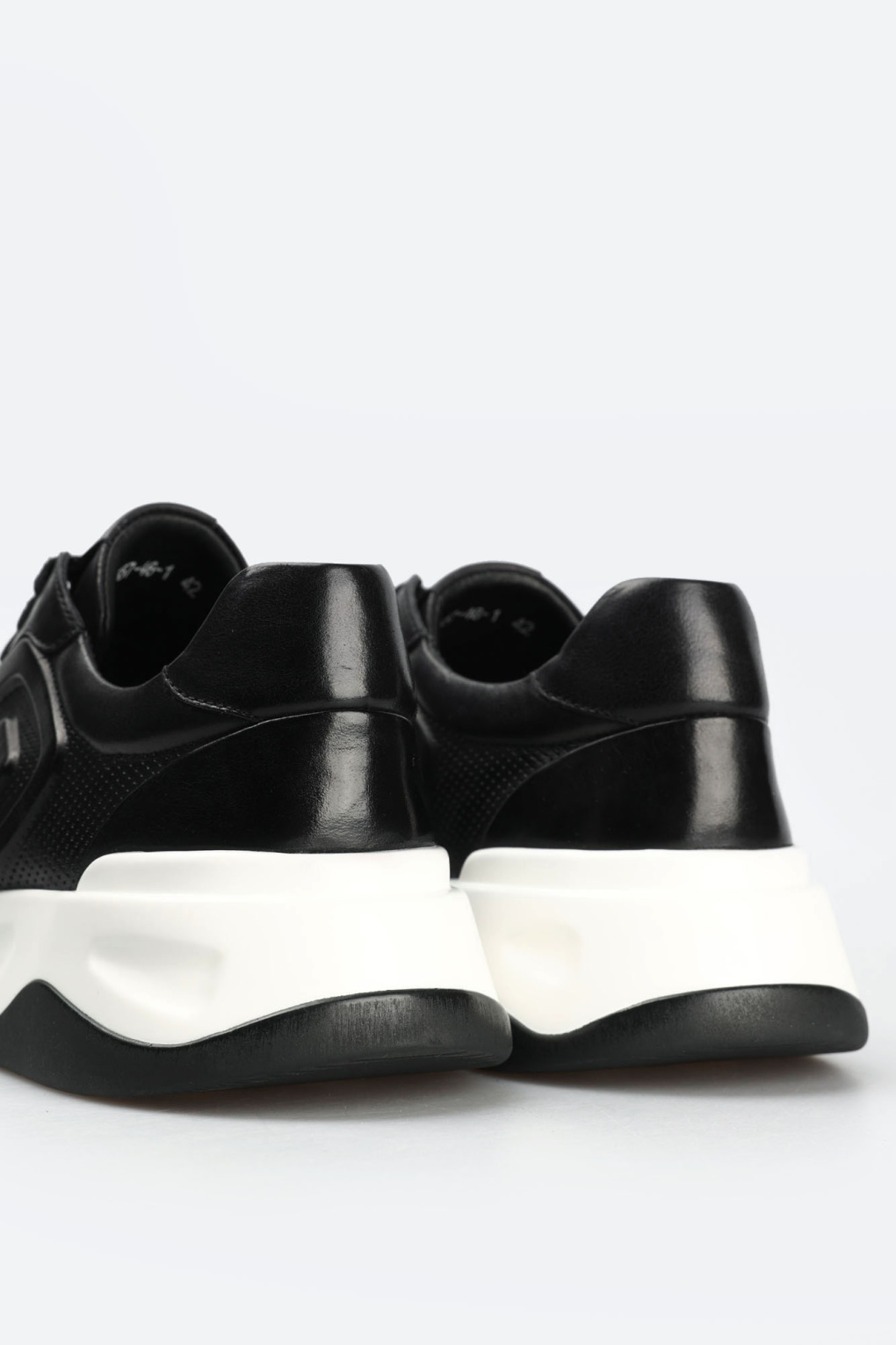 Кроссовки Graciana