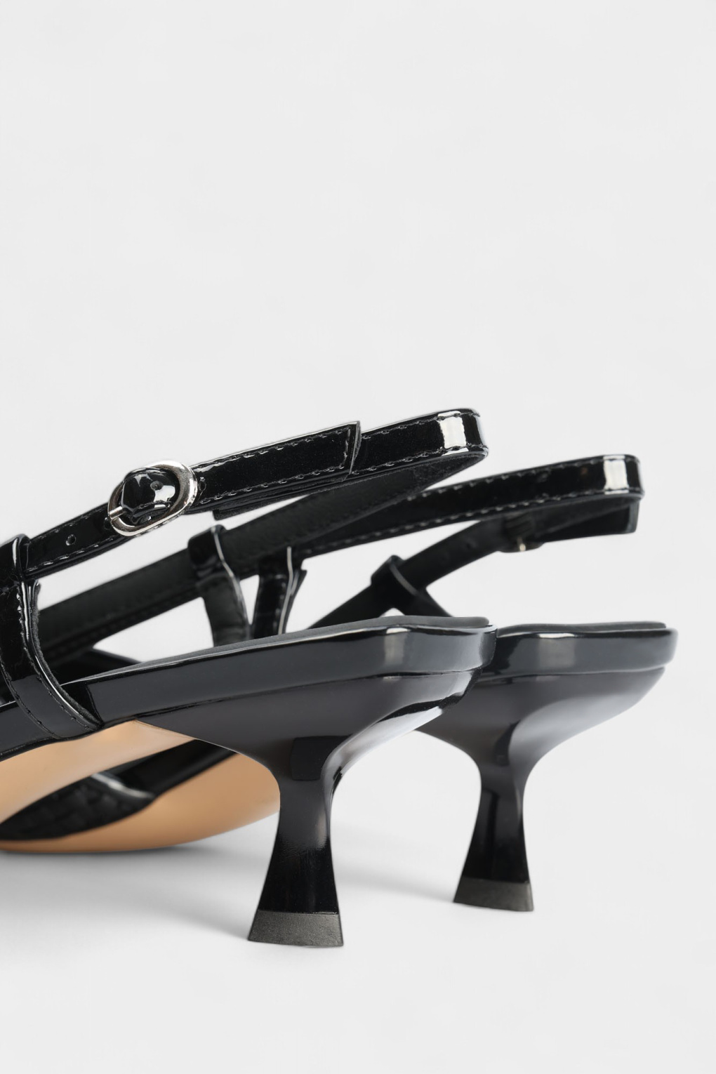 Босоножки Marc Cony